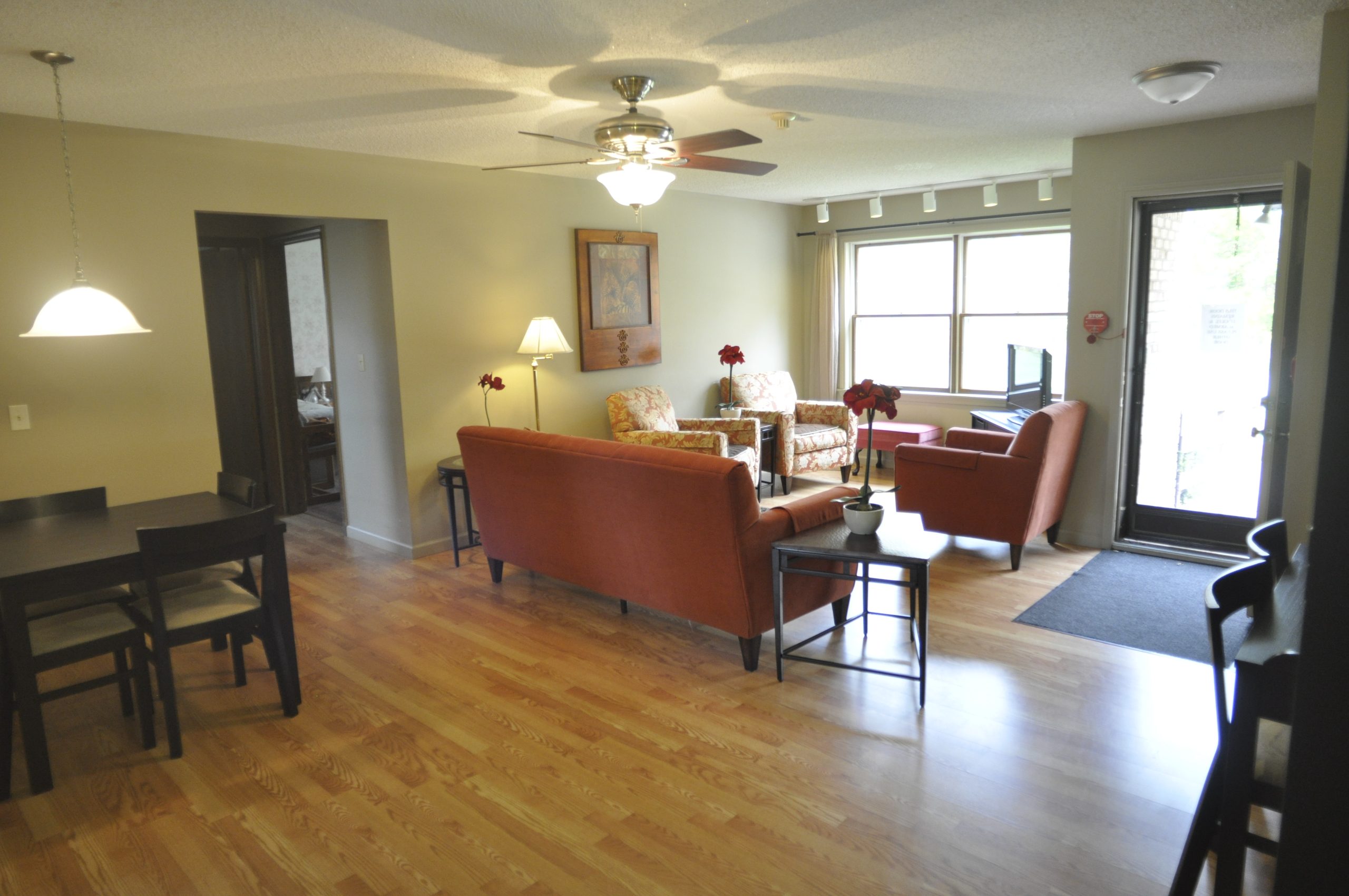 living area at Serenity House in Byron, MI